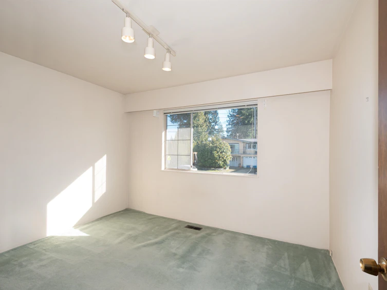 712 Macintosh Street, Coquitlam, BC, V3J 4Y7 - 21