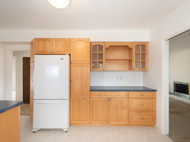 712 Macintosh Street, Coquitlam, BC, V3J 4Y7 - 16