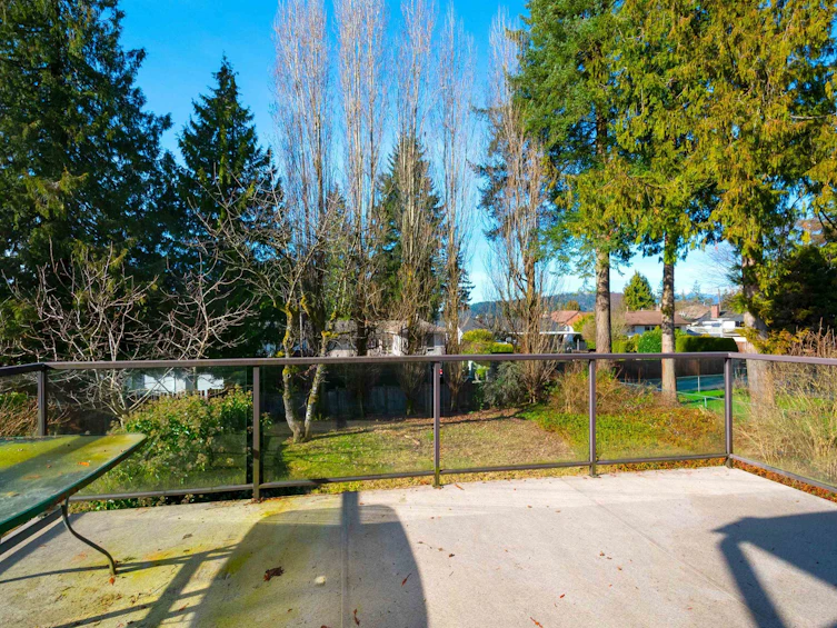 712 Macintosh Street, Coquitlam, BC, V3J 4Y7 - 32