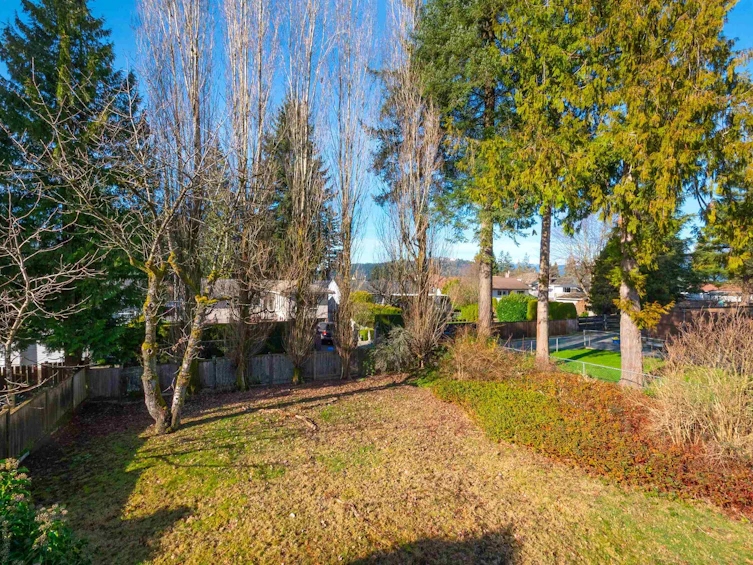 712 Macintosh Street, Coquitlam, BC, V3J 4Y7 - 34
