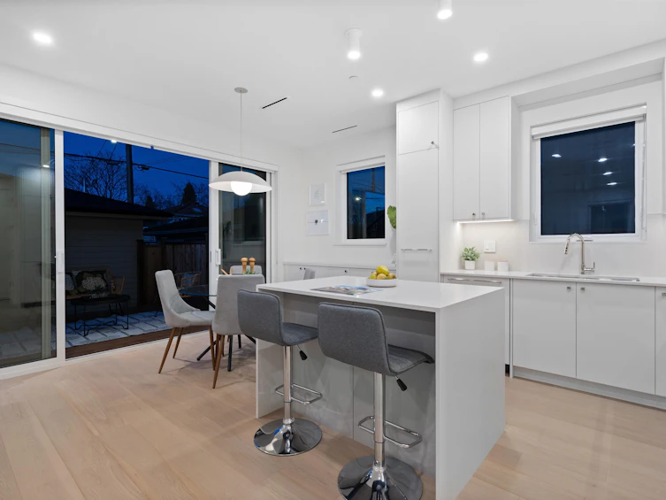 2-2253 Grant Street, Vancouver, BC, V5L 2Z6 - 7