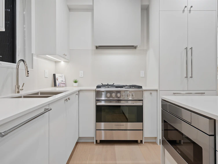 2-2253 Grant Street, Vancouver, BC, V5L 2Z6 - 15