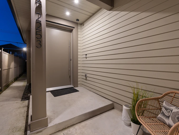 2-2253 Grant Street, Vancouver, BC, V5L 2Z6 - 35
