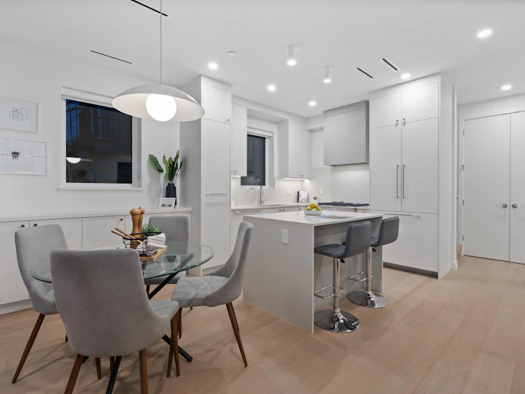2-2253 Grant Street, Vancouver, BC, V5L 2Z6 - 13