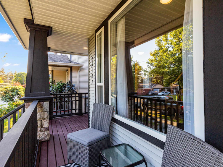 24107 102 Avenue, Maple Ridge, BC, V2W 2A2 - 4
