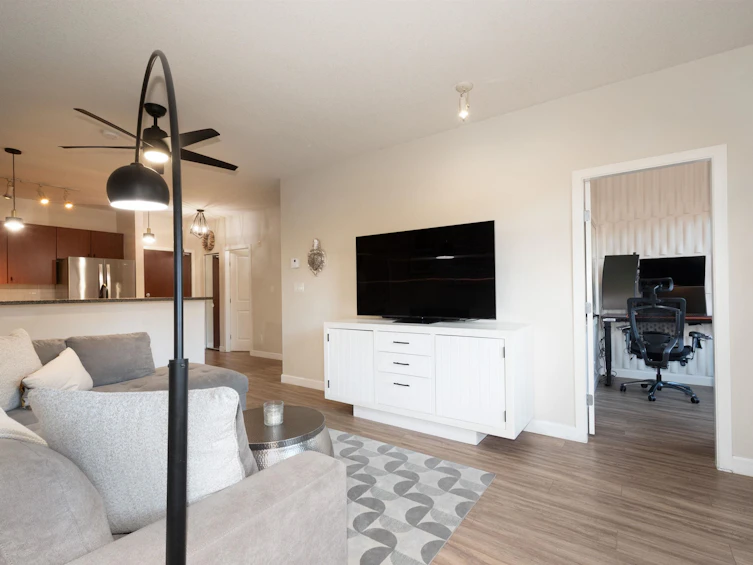 121-100 Capilano Road, Port Moody, BC, V3H 5M9 - 6