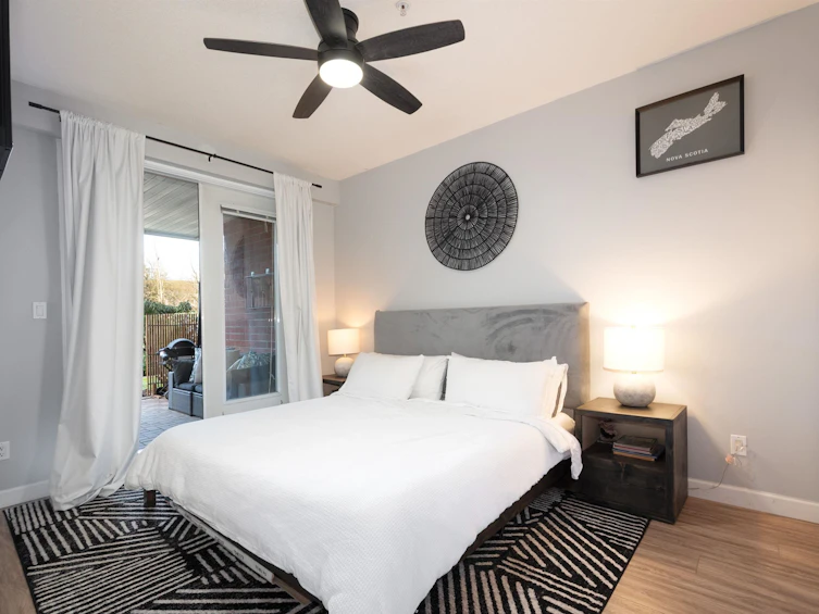 121-100 Capilano Road, Port Moody, BC, V3H 5M9 - 24