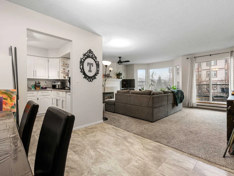 202 - 45604 Brett Avenue, Chilliwack BC V2P 1N9