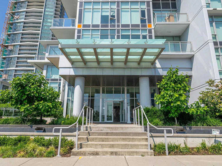 2403-2351 Beta Avenue, Burnaby, BC, V5C 0M2 - 3