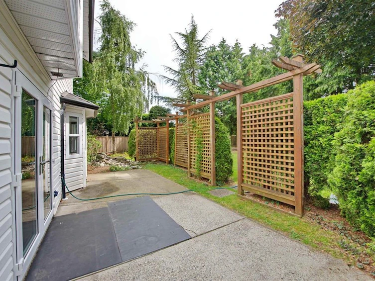 6049 133a Street, Surrey, BC, V3X 2K3 - 35