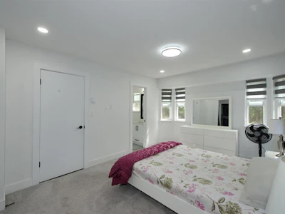 6049 133a Street - 4