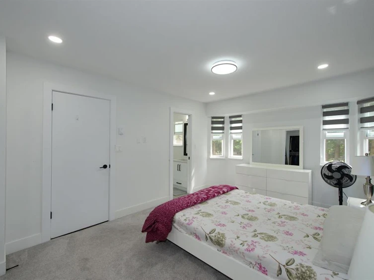 6049 133a Street, Surrey, BC, V3X 2K3 - 4