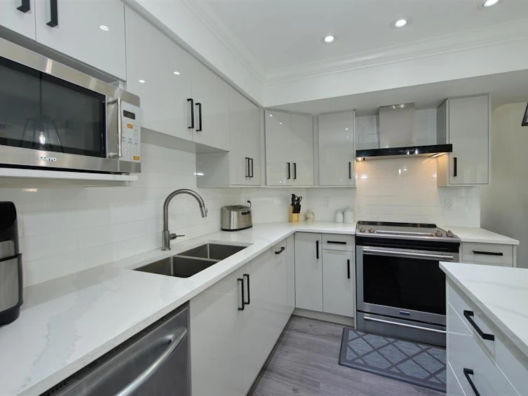 6049 133a Street, Surrey, BC, V3X 2K3 - 22