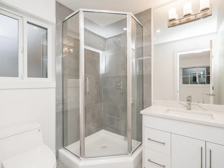 5483 7 Avenue, Delta, BC, V4M 1P7 - 21
