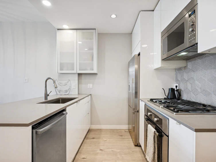 608-63 W 2nd Avenue, Vancouver, BC, V5Y 0G8 - 8
