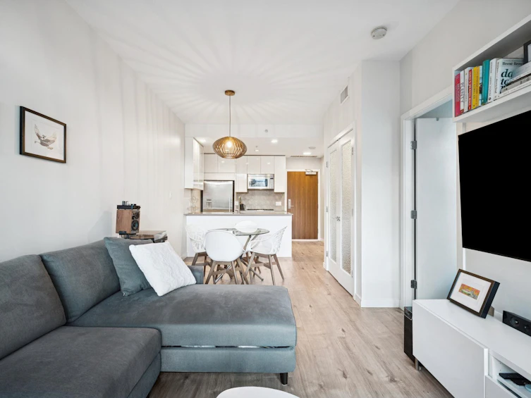 608-63 W 2nd Avenue, Vancouver, BC, V5Y 0G8 - 4