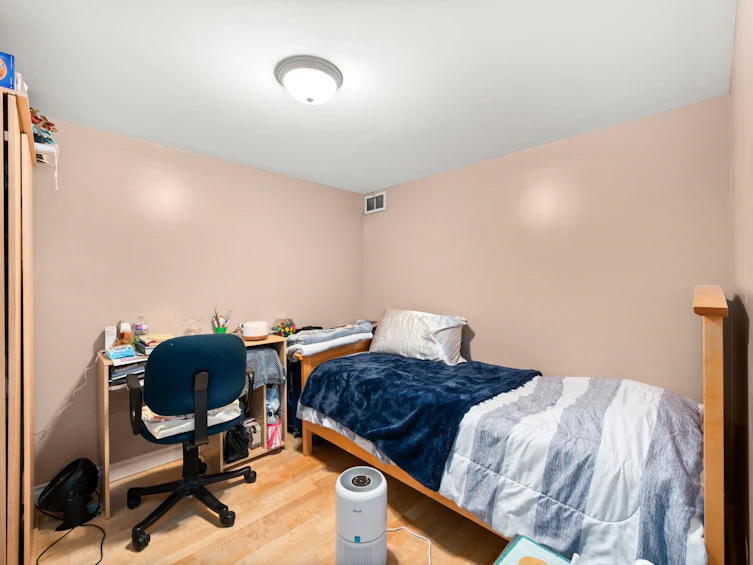 2625 E 21st Avenue, Vancouver, BC, V5M 4E8 - 24