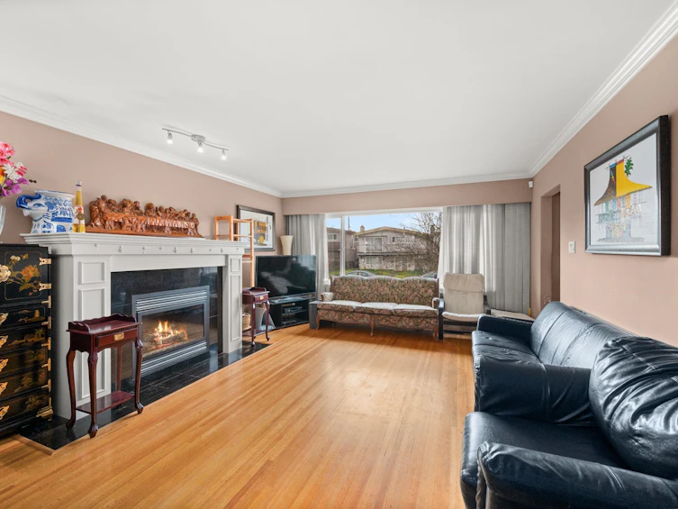 2625 E 21st Avenue, Vancouver, BC, V5M 4E8 - 8