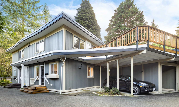 8 Glenmore Drive