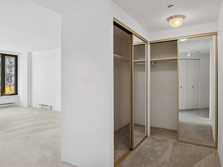 609-2201 Pine Street, Vancouver, BC, V6J 5E7 - 14