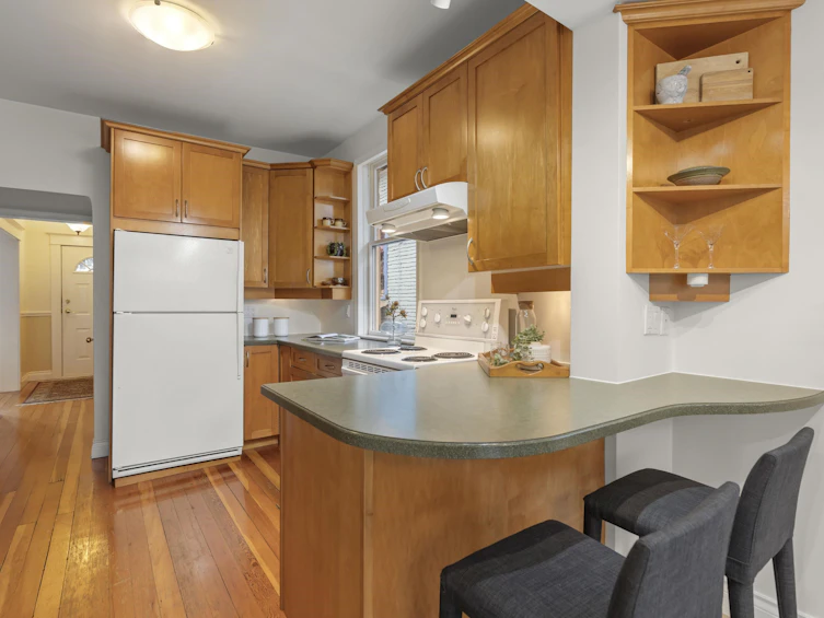 829 E 14th Avenue, Vancouver, BC, V5T 2N5 - 8