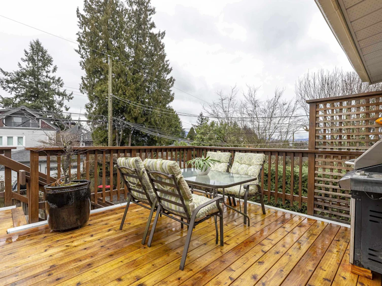 829 E 14th Avenue, Vancouver, BC, V5T 2N5 - 17