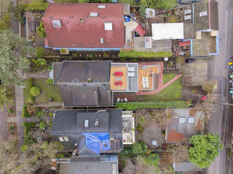 829 E 14th Avenue, Vancouver, BC, V5T 2N5 - 37