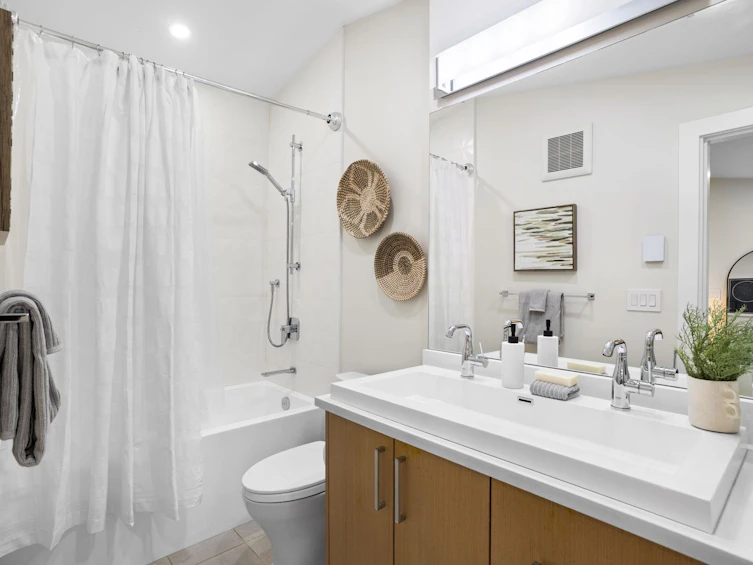 3187 Prince Edward Street, Vancouver, BC, V5T 4W5 - 13