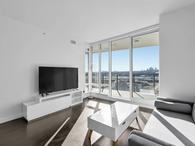 2907-2085 Skyline Court - 3