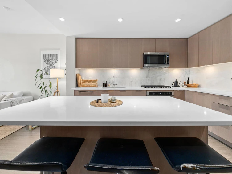 314-2663 Library Lane, North Vancouver, BC, V7J 0B9 - 11
