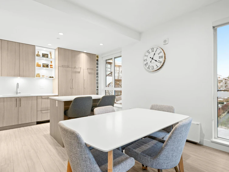 304-707 E 3rd Street, North Vancouver, BC, V7L 1G8 - 4
