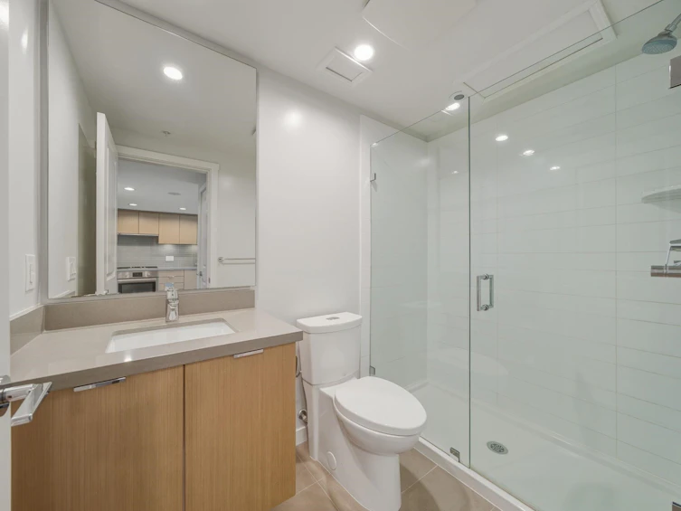 715-8333 Sweet Avenue, Richmond, BC, V6X 0P4 - 8