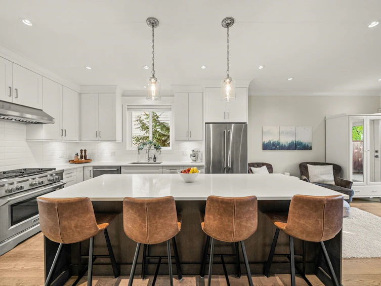244 E 18th Street, North Vancouver, BC, V7L 2X6 - 5