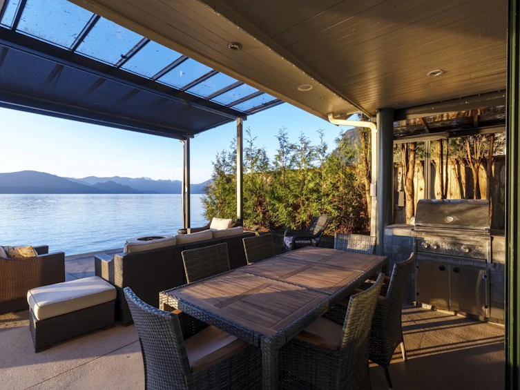 2 Strachan Point Road, West Vancouver, BC, V7W 1C6 - 11