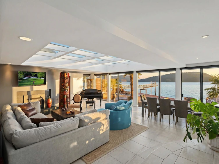 2 Strachan Point Road, West Vancouver, BC, V7W 1C6 - 17