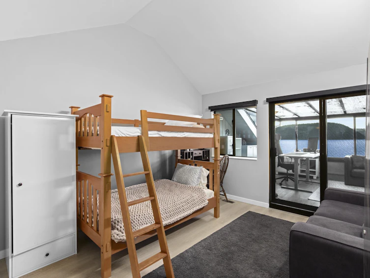2 Strachan Point Road, West Vancouver, BC, V7W 1C6 - 37