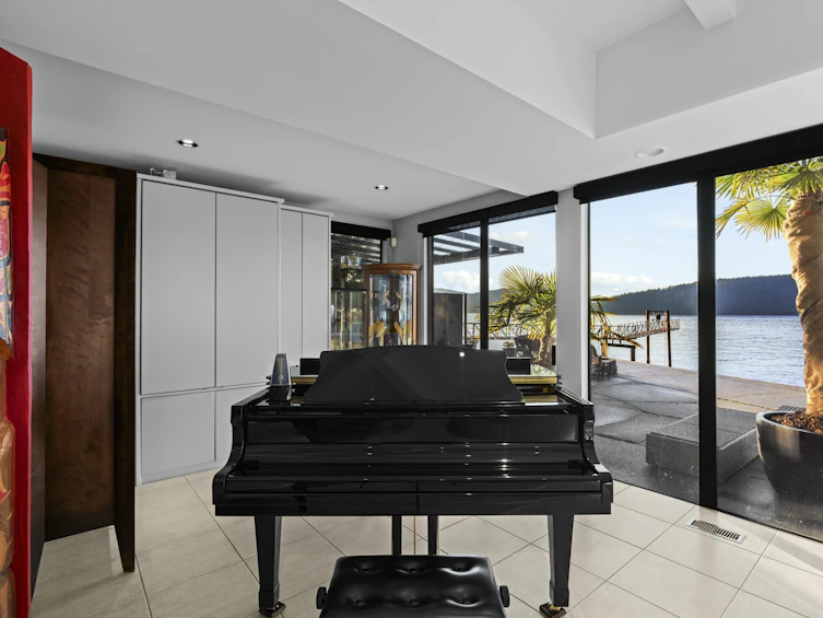 2 Strachan Point Road, West Vancouver, BC, V7W 1C6 - 22