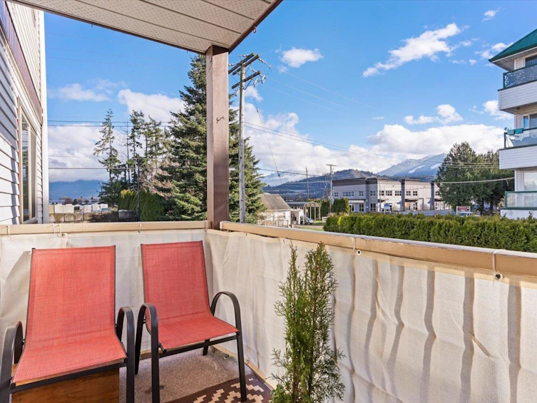 205-7435 Shaw Avenue, Chilliwack, BC, V2R 3C1 - 6