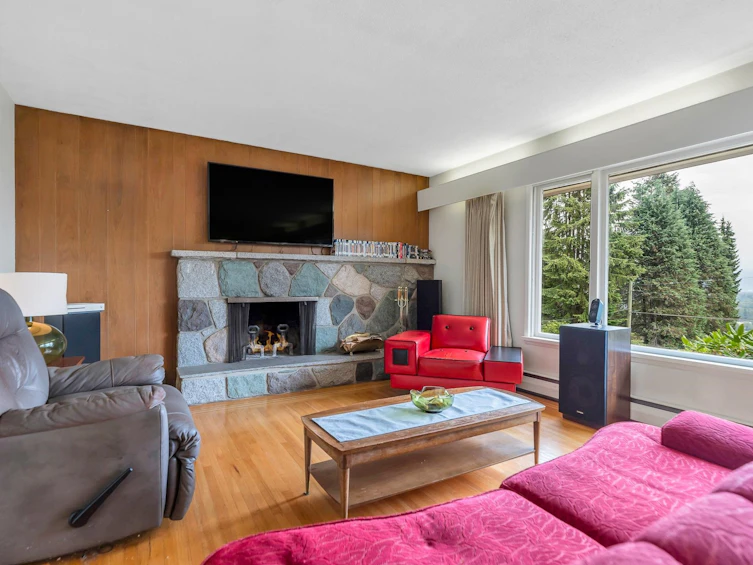 3088 Lazy A Street, Coquitlam, BC, V3C 3N9 - 11