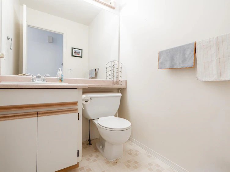 1406 Vistaview Court, Coquitlam, BC, V3E 2P3 - 15