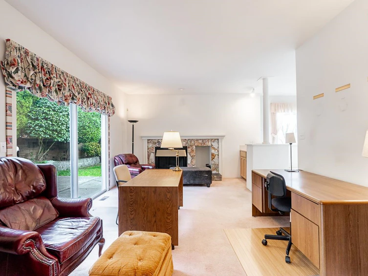 1406 Vistaview Court, Coquitlam, BC, V3E 2P3 - 9