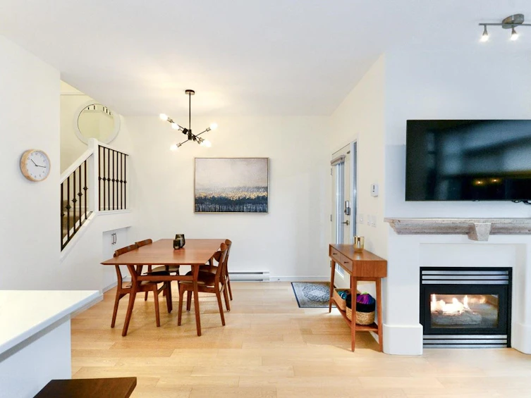 104-2688 Vine Street, Vancouver, BC, V6K 4T6 - 4