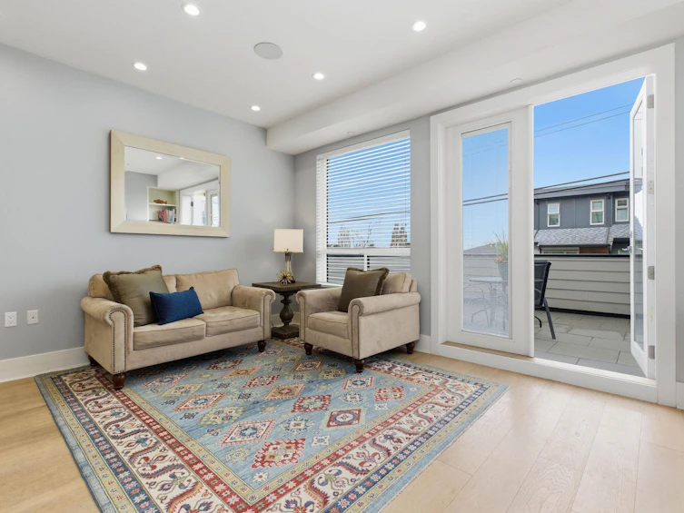 255 E 6th Street, North Vancouver, BC, V7L 1P4 - 3