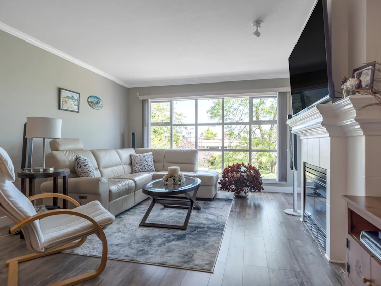 202-15284 Buena Vista Avenue, Surrey, BC, V4B 5K5 - 7