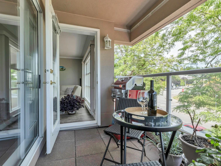 202-15284 Buena Vista Avenue, Surrey, BC, V4B 5K5 - 14