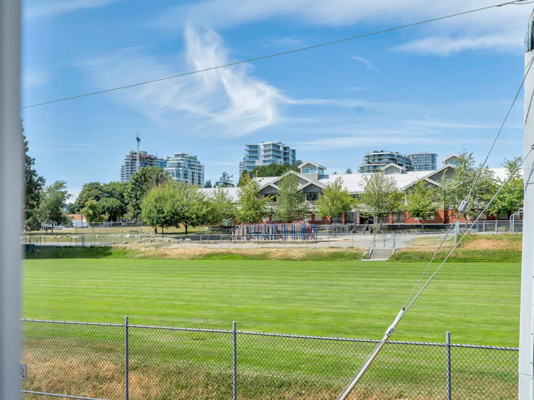 202-15284 Buena Vista Avenue, Surrey, BC, V4B 5K5 - 29