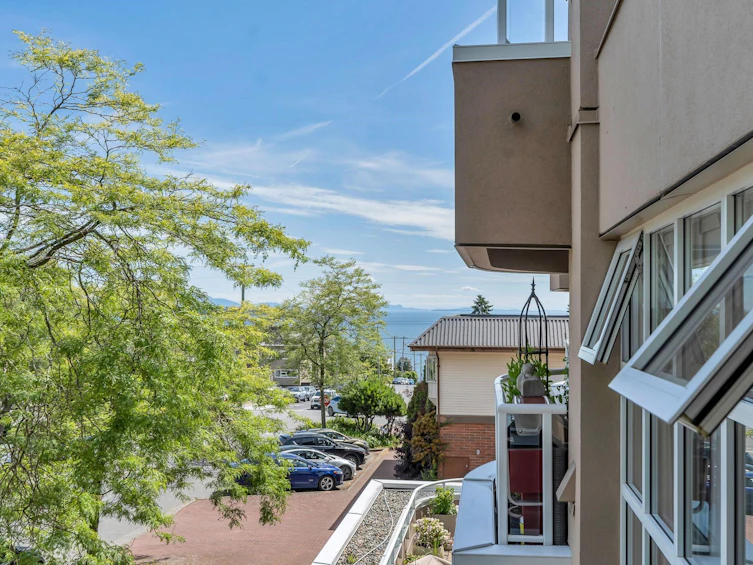 202-15284 Buena Vista Avenue, Surrey, BC, V4B 5K5 - 16