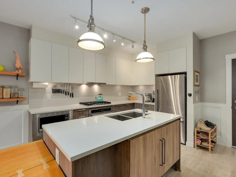 106-625 E 3rd Street, North Vancouver, BC, V7L 1G6 - 8