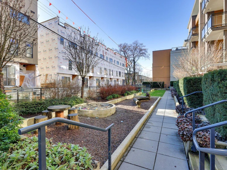 106-625 E 3rd Street, North Vancouver, BC, V7L 1G6 - 29