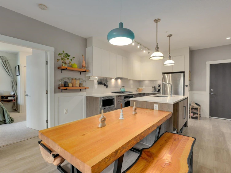 106-625 E 3rd Street, North Vancouver, BC, V7L 1G6 - 5